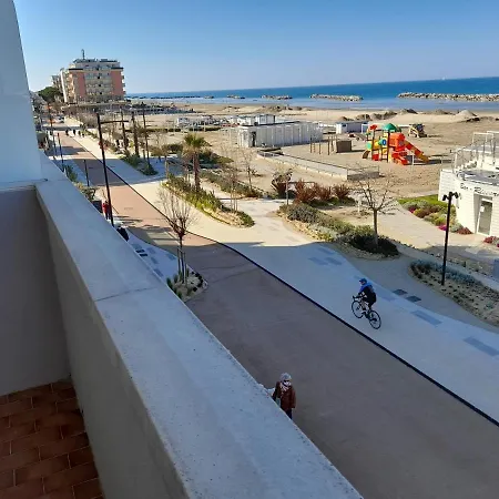 Vista Mare Viserbella, Vicissimo Fiera *
